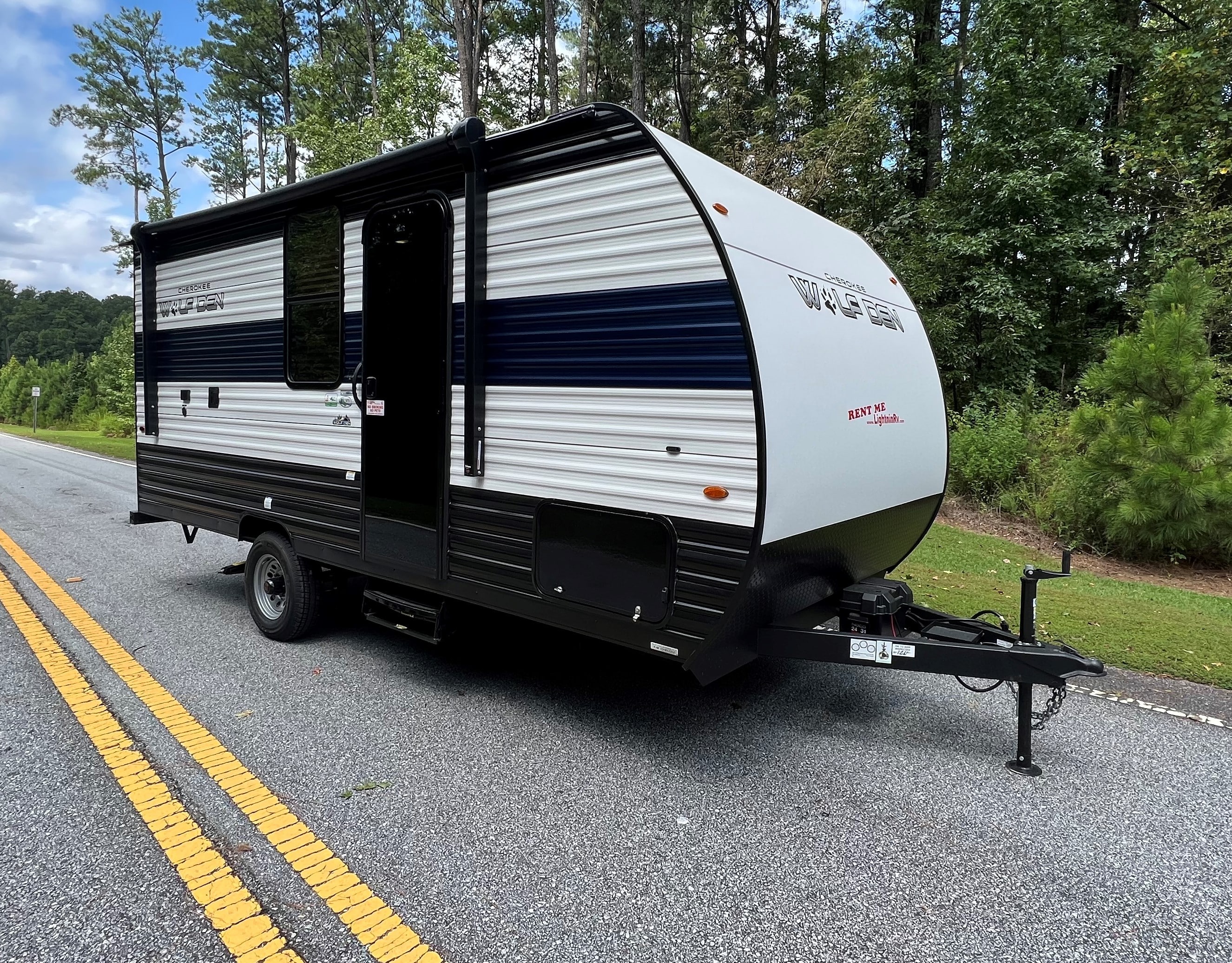 *NEW* FOREST RIVER WOLF DEN 16EV * NEW * BACK IN STOCK RV Sales